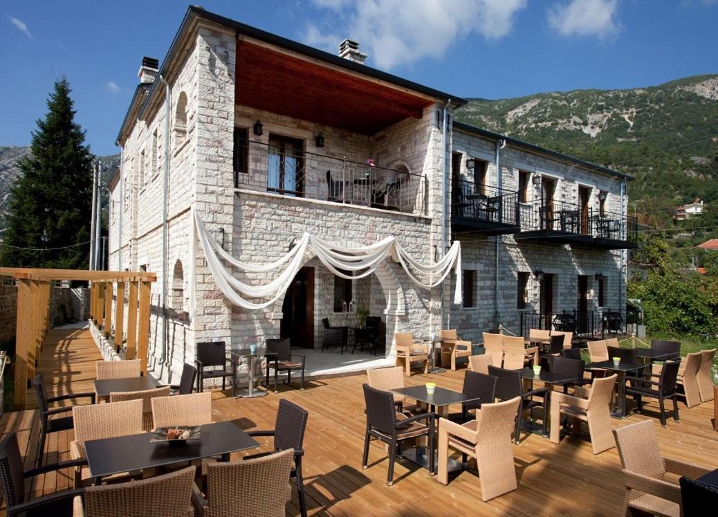 Nisista Lodge Mountain View Rodavgi Exteriör bild
